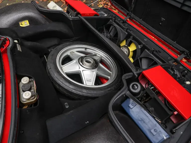 1983 Ferrari 512 BBi - Image 31 of 31