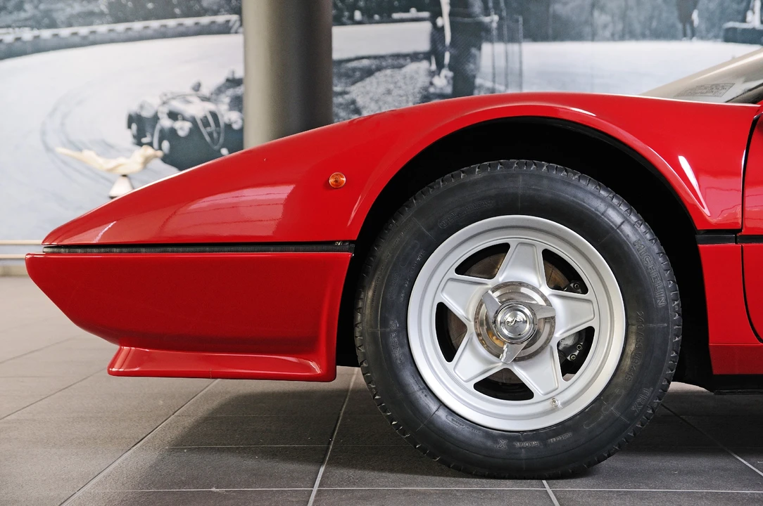 1983 Ferrari 512 BBi - Image 2 of 11