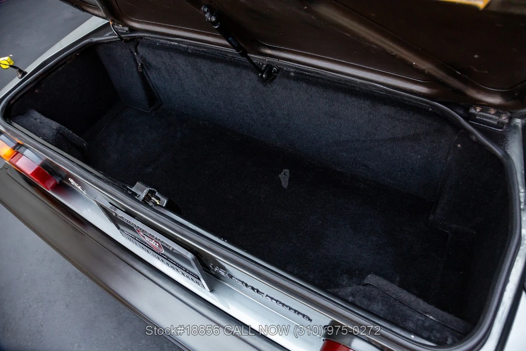 1983 Ferrari Mondial QV - Image 27 of 31