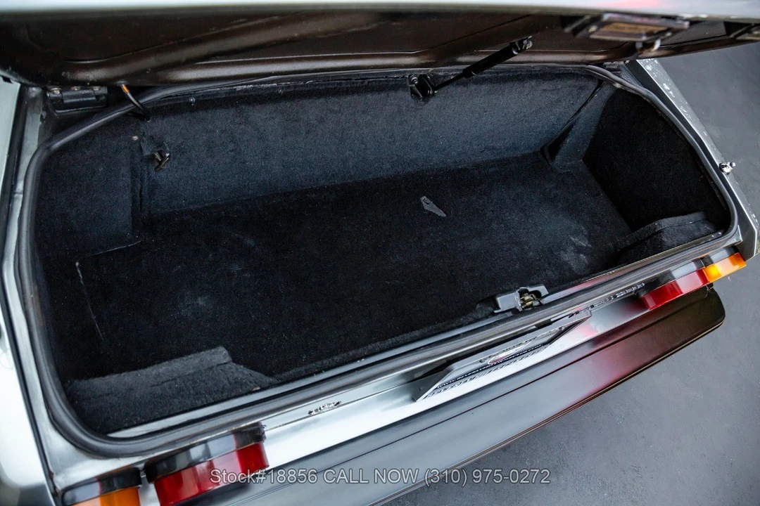 1983 Ferrari Mondial QV - Image 25 of 31