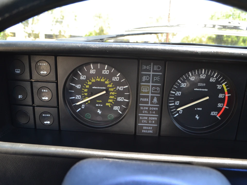 1983 Ferrari Mondial QV - Image 25 of 31