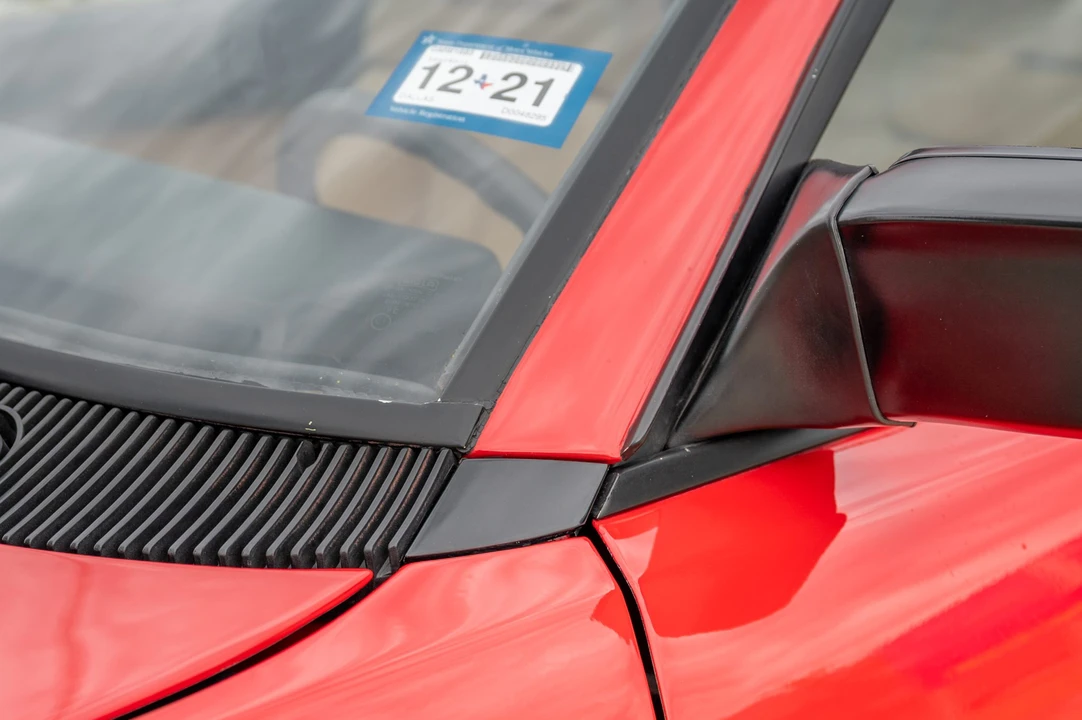 1983 Ferrari Mondial QV - Image 27 of 31