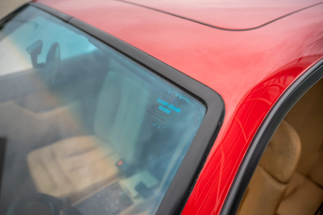 1983 Ferrari Mondial QV - Image 28 of 31
