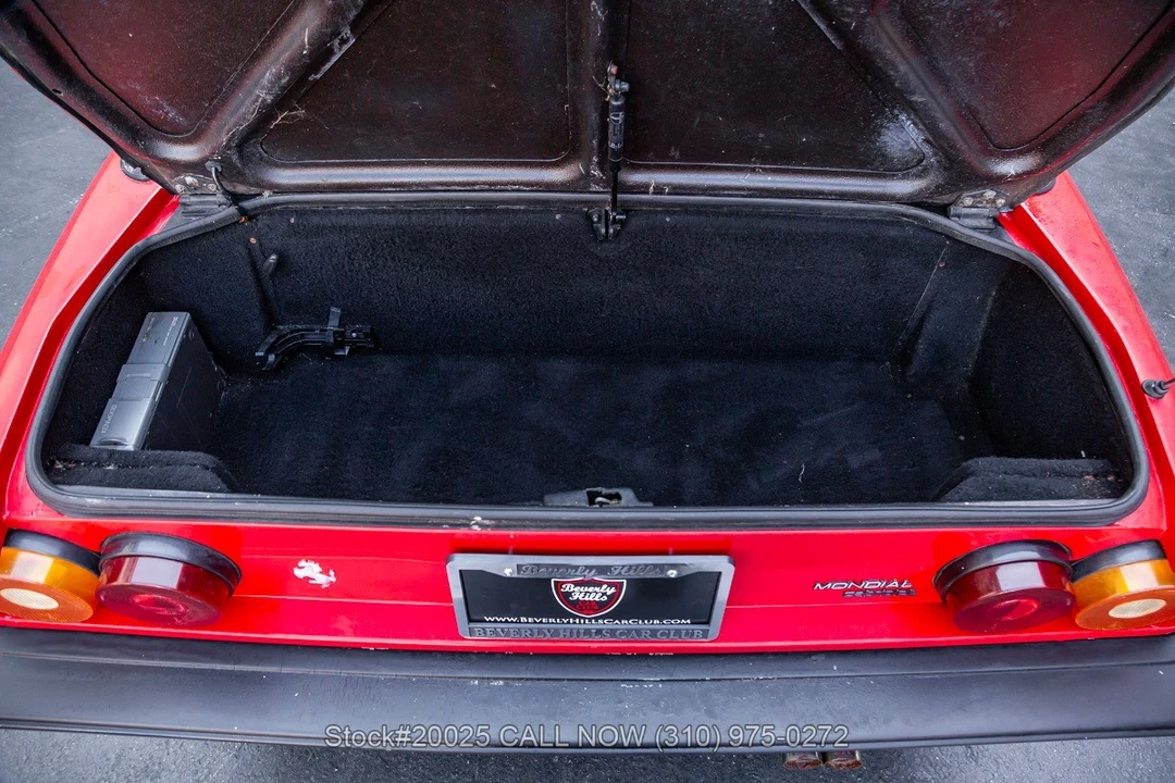 1983 Ferrari Mondial QV - Image 28 of 31