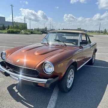 1983 Fiat 124 Spider