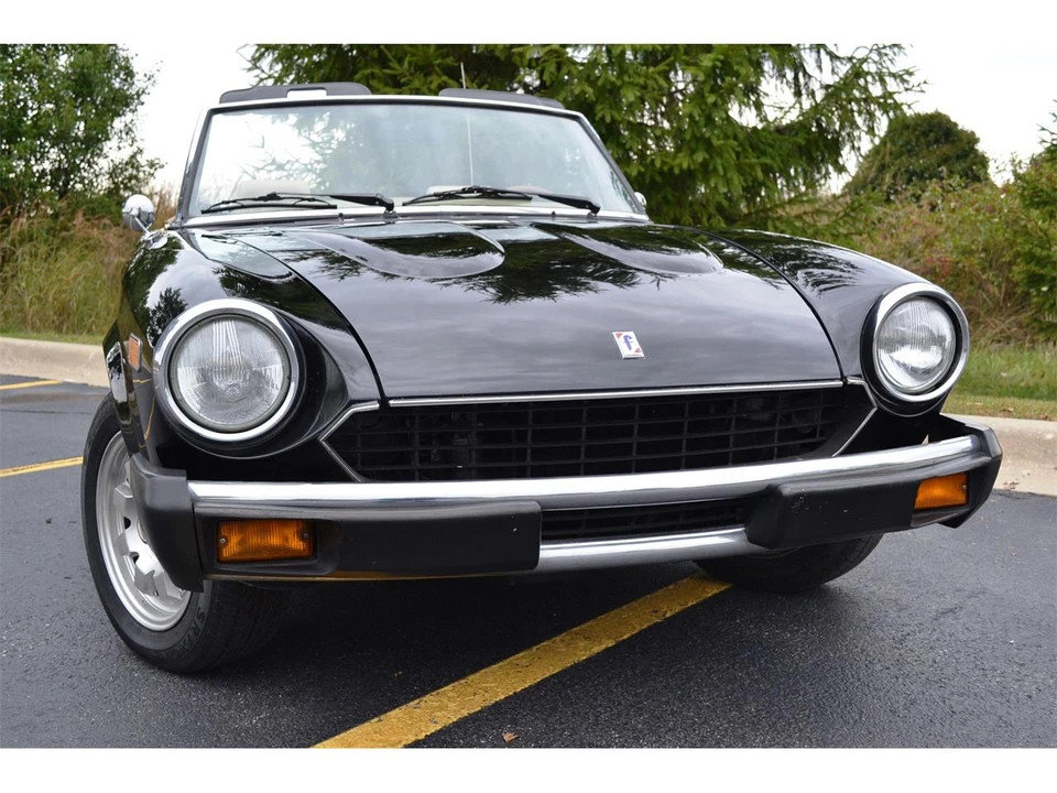 1983 Fiat 124 Sport Spider - Image 7 of 21