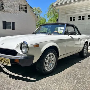 1983 Fiat Spider 124