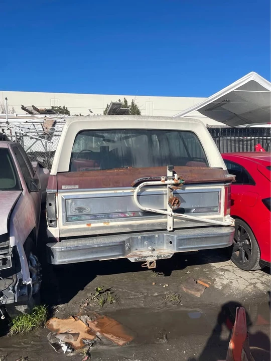 1983 Ford Bronco 3rd Gen - Image 3 of 9