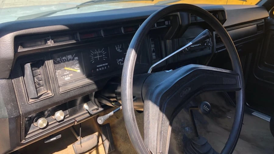 1983 Ford Bronco 3rd Gen - Image 9 of 10