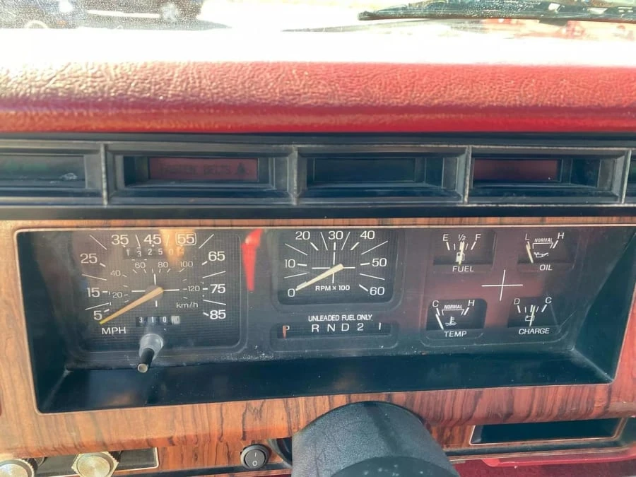 1983 Ford Bronco 3rd Gen - Image 10 of 11