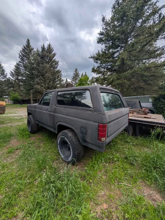 1983 Ford Bronco 3rd Gen - Image 2 of 5