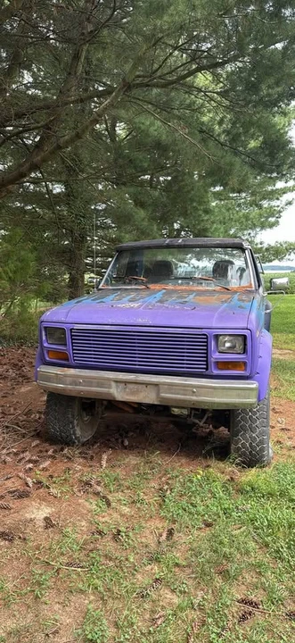 1983 Ford Bronco 3rd Gen - Image 2 of 10
