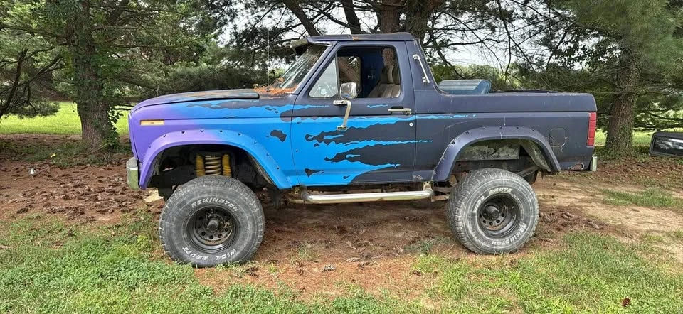1983 Ford Bronco 3rd Gen - Image 1 of 10