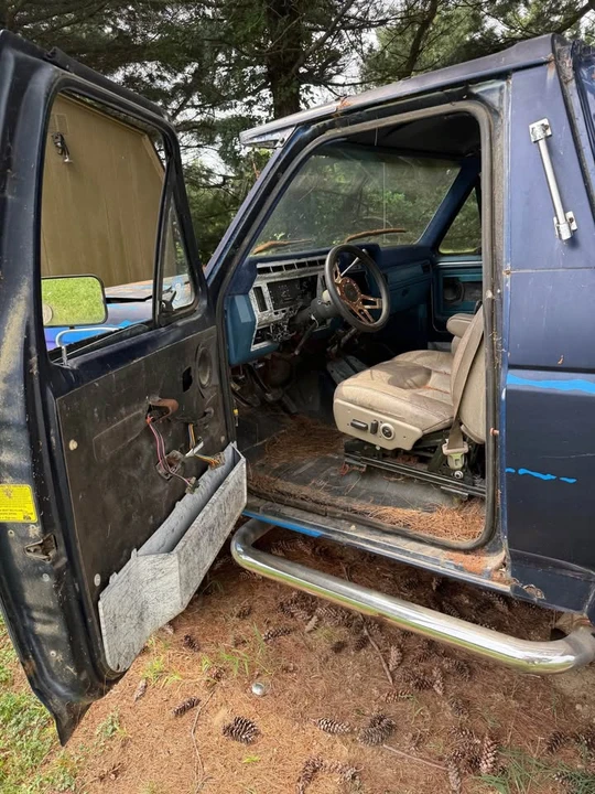 1983 Ford Bronco 3rd Gen - Image 9 of 10
