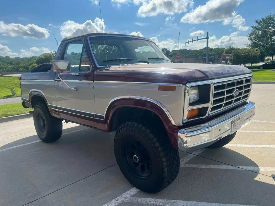 1983 Ford Bronco 3rd Gen - Image 3 of 16