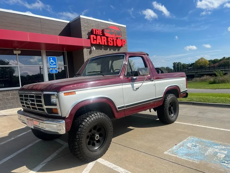 1983 Ford Bronco 3rd Gen - Image 2 of 16