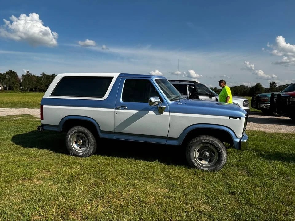 1983 Ford Bronco 3rd Gen - Image 2 of 7