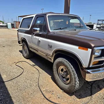 1983 Ford Bronco Sport Utility 2D