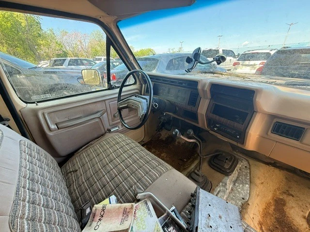 1983 Ford Bronco 3rd Gen - Image 10 of 19
