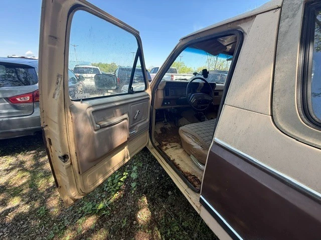 1983 Ford Bronco 3rd Gen - Image 12 of 19