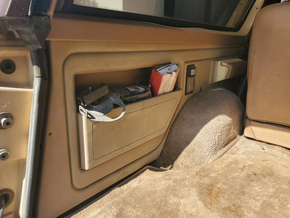1983 Ford Bronco 3rd Gen - Image 21 of 24