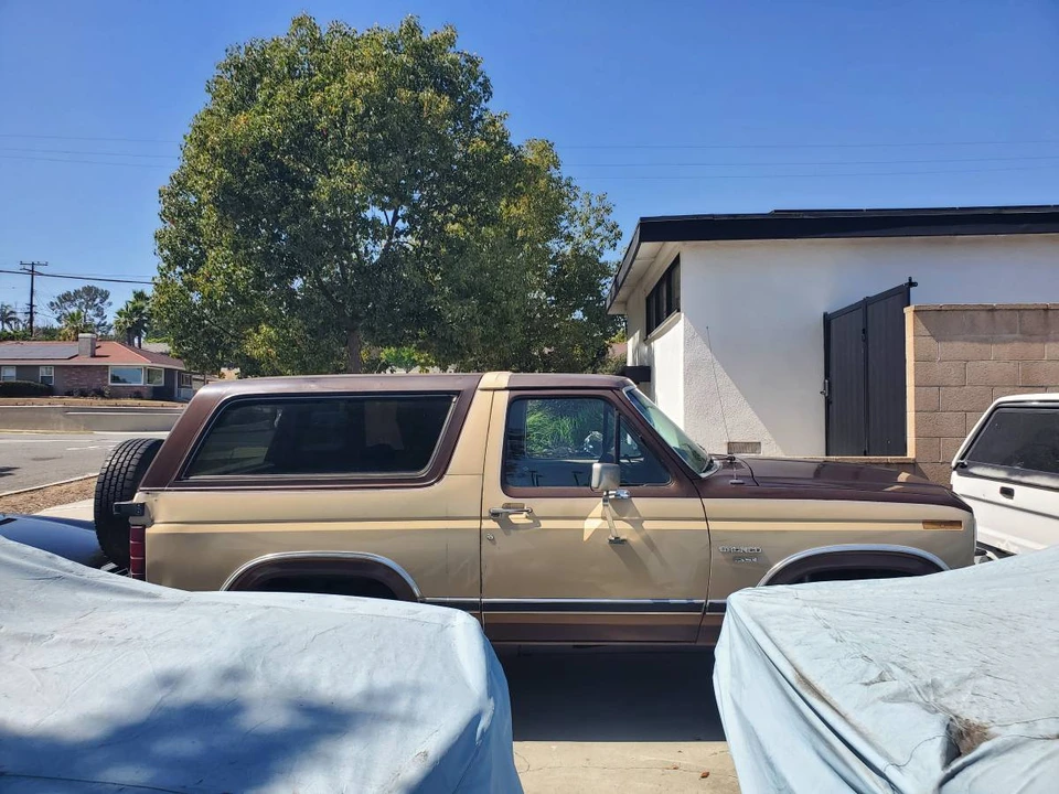 1983 Ford Bronco 3rd Gen - Image 6 of 24