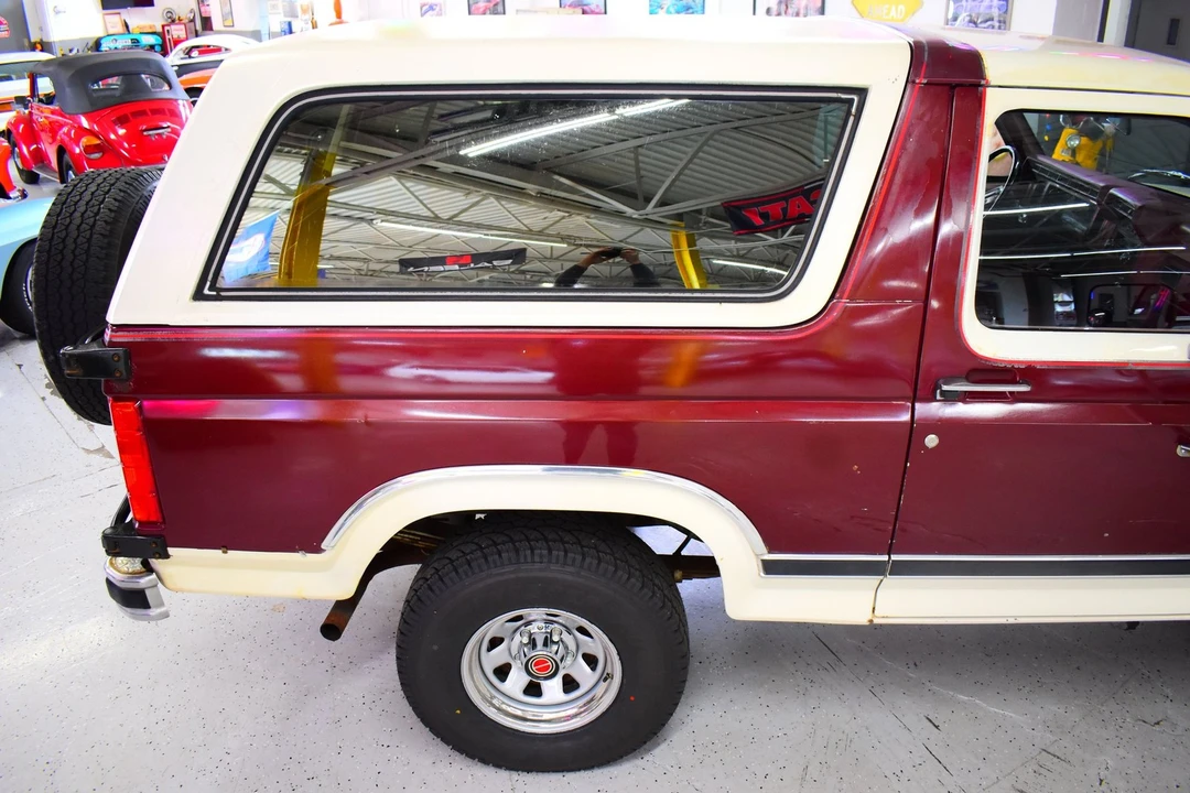 1983 Ford Bronco 3rd Gen - Image 4 of 20