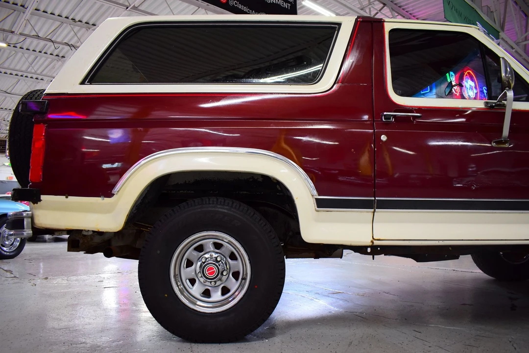1983 Ford Bronco 3rd Gen - Image 5 of 20