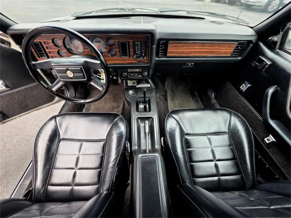 1983 Ford - Image 11 of 21