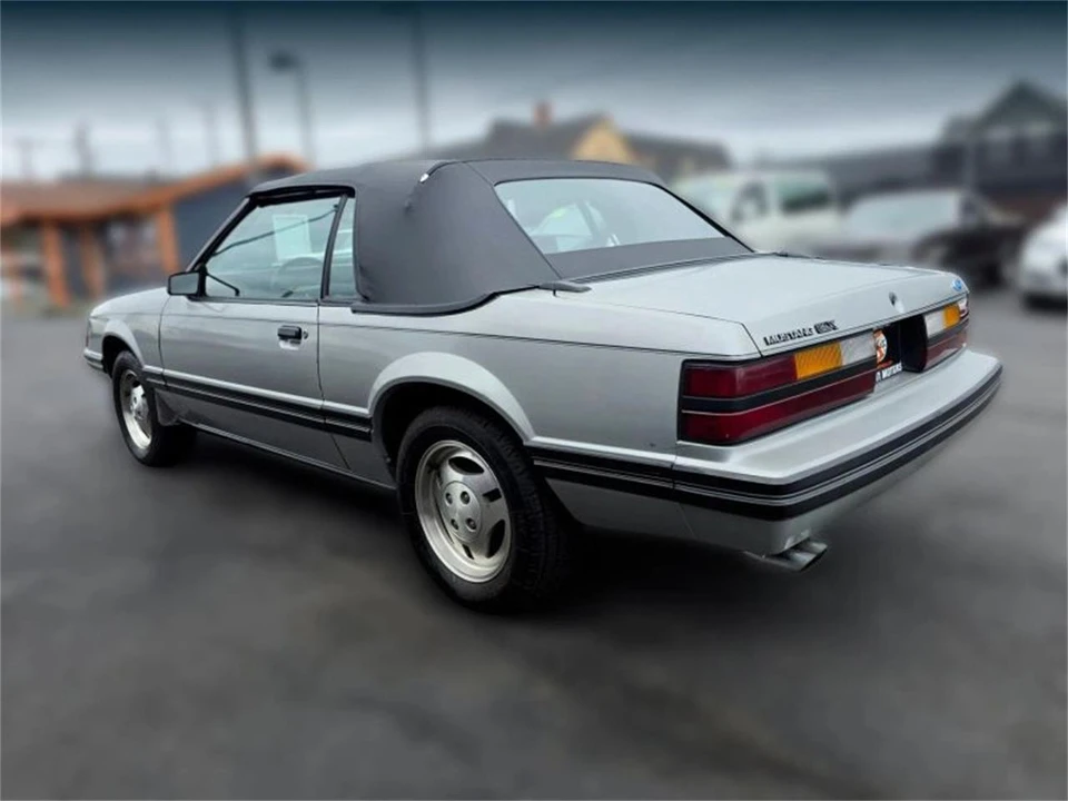 1983 Ford - Image 3 of 21