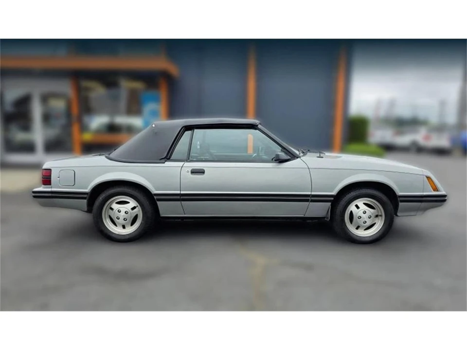 1983 Ford - Image 6 of 21