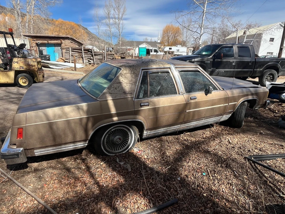 1983 Ford LTD - Image 12 of 21