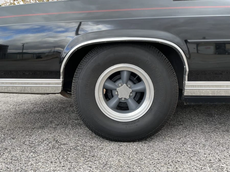 1983 Ford Crown Victoria - Image 17 of 31