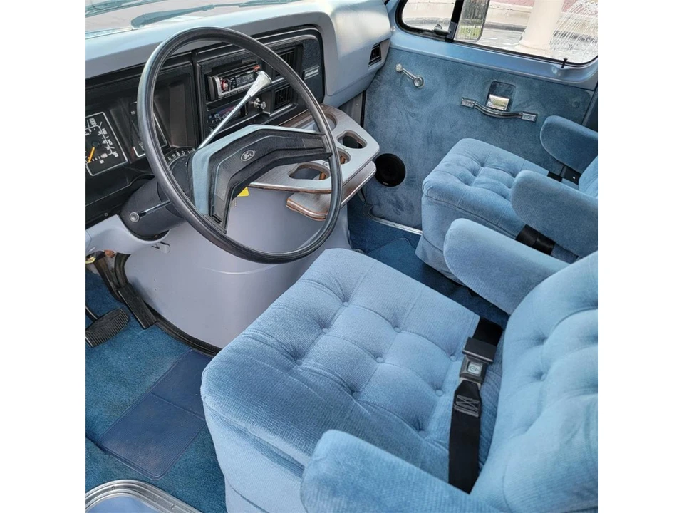 1983 Ford Econoline Van - Image 21 of 31