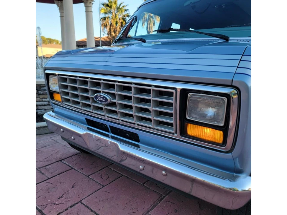 1983 Ford Econoline Van - Image 11 of 31