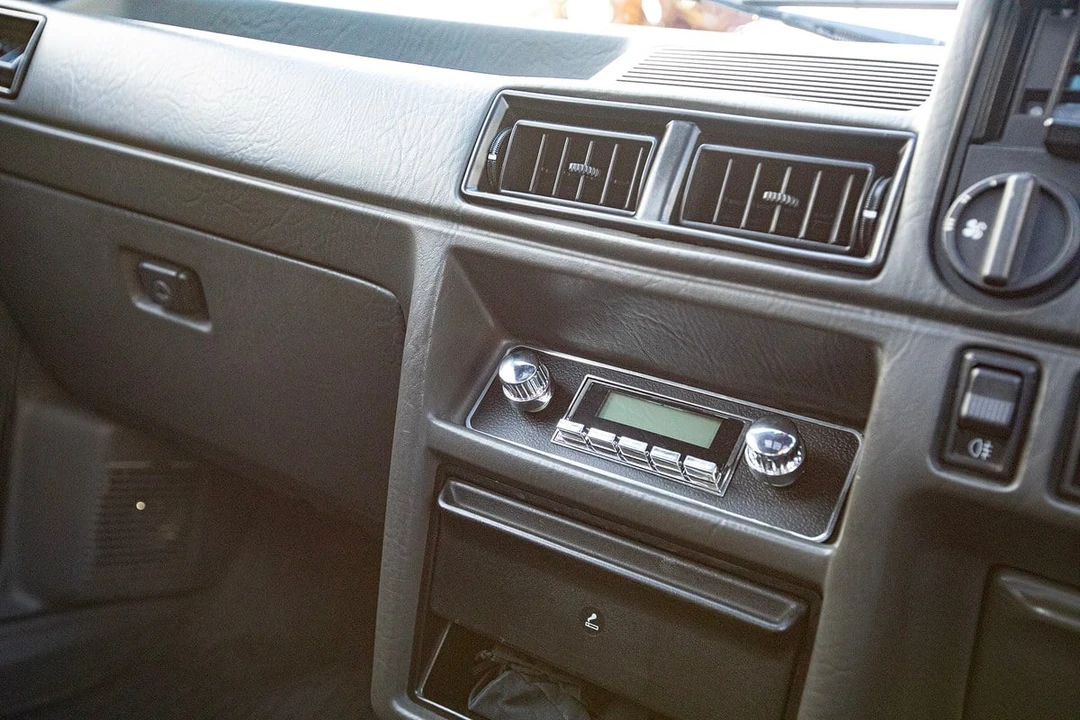 1983 Ford Escort - Image 26 of 30