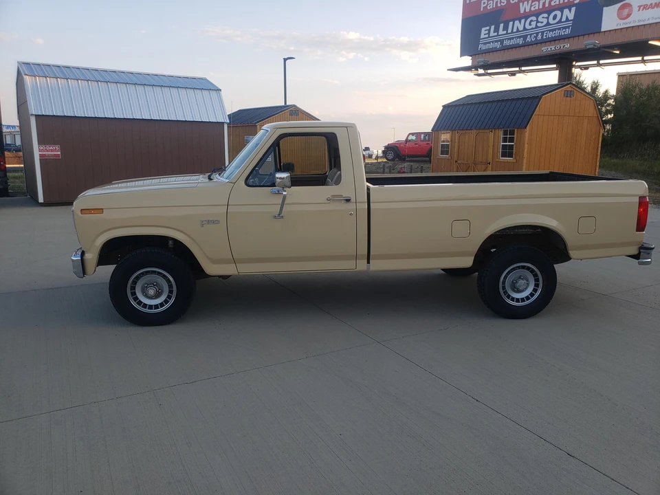 1983 Ford F-Series 7th Gen - Image 11 of 31