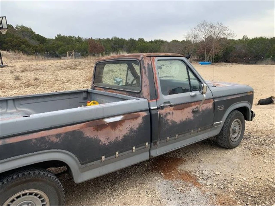 1983 Ford F-Series 7th Gen - Image 18 of 19