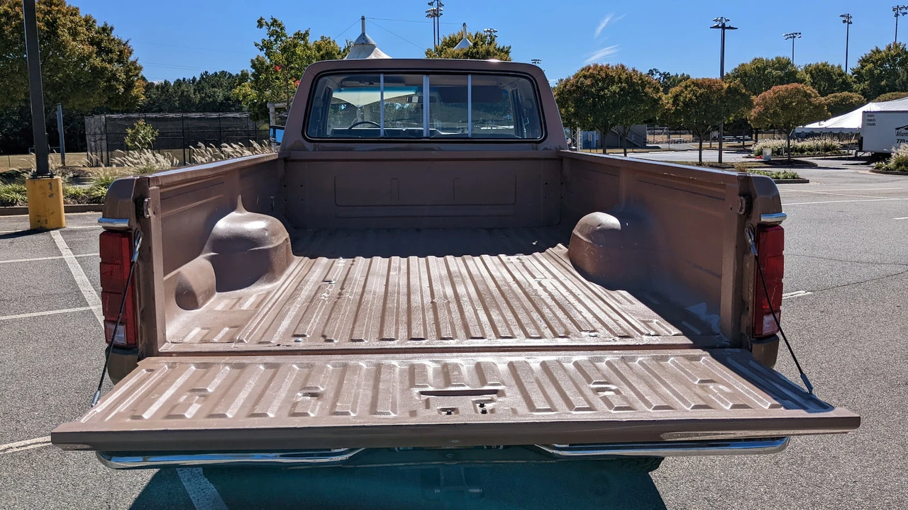1983 Ford F-Series 7th Gen - Image 14 of 31