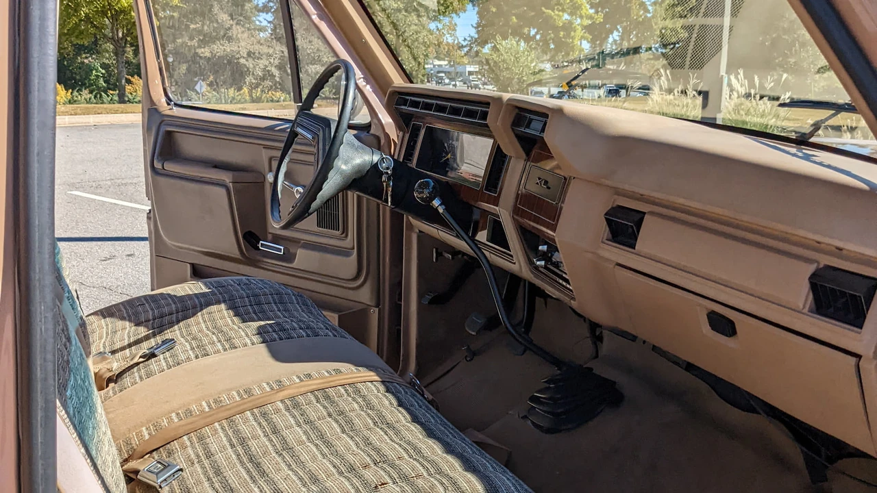1983 Ford F-Series 7th Gen - Image 18 of 31