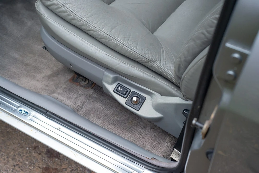 1984 Ford - Image 29 of 30