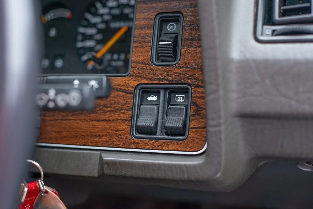 1984 Ford - Image 24 of 30