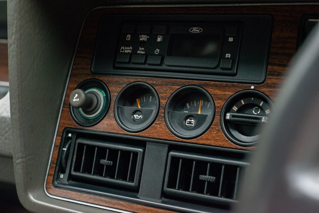 1984 Ford - Image 27 of 30