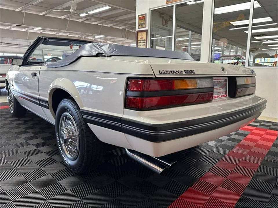 1983 Ford Mustang 3rd Gen - Image 28 of 31