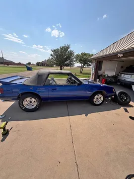 1983 Ford Mustang 351 Windsor