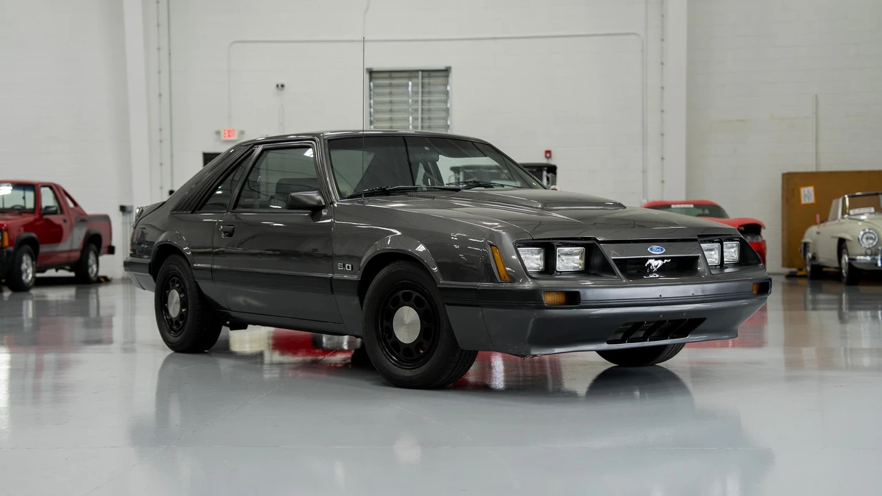 1983 Ford Mustang GT 3rd Gen - Image 22 of 31