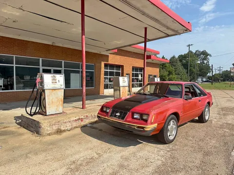1983 Ford Mustang GT Hatchback 2D