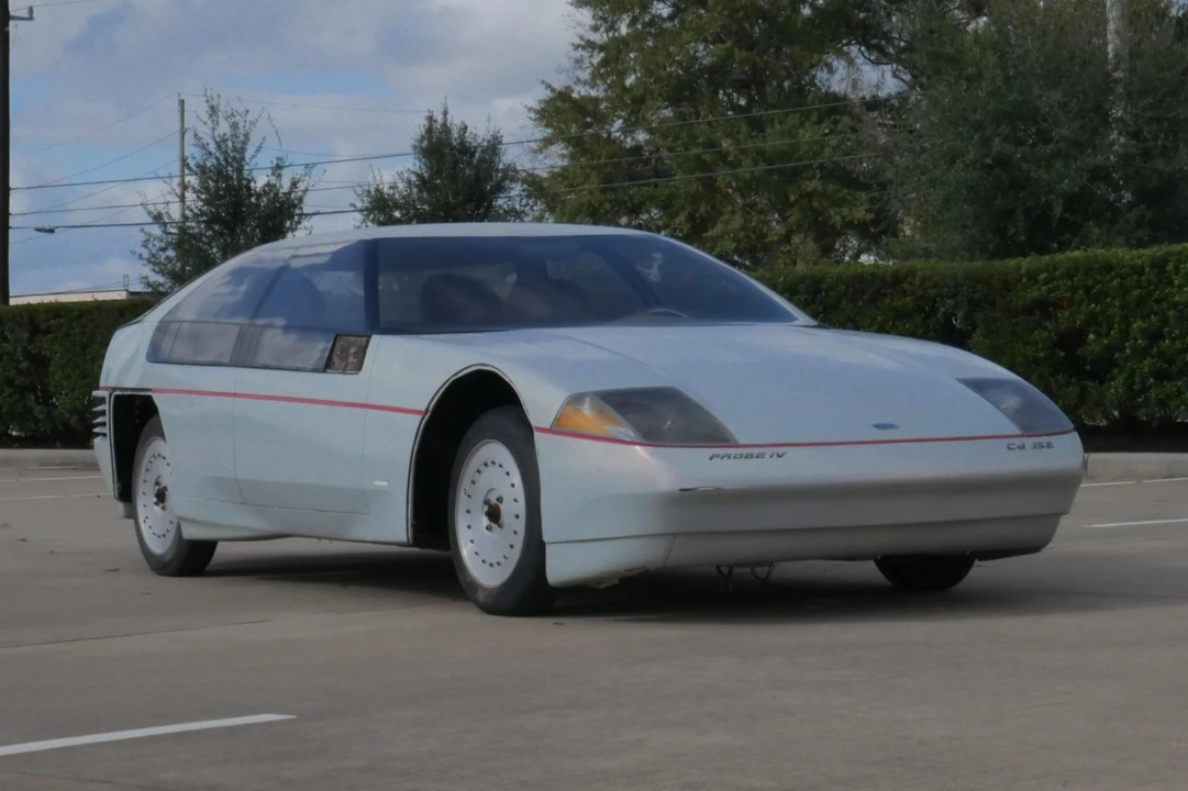 1983 Ford Probe - Image 3 of 8