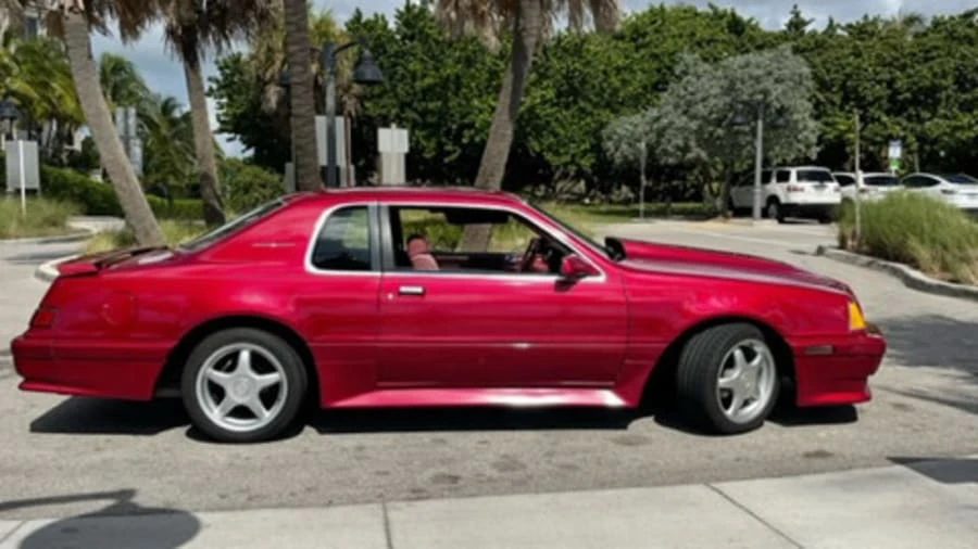 1983 Ford Thunderbird 9th Gen - Image 2 of 12