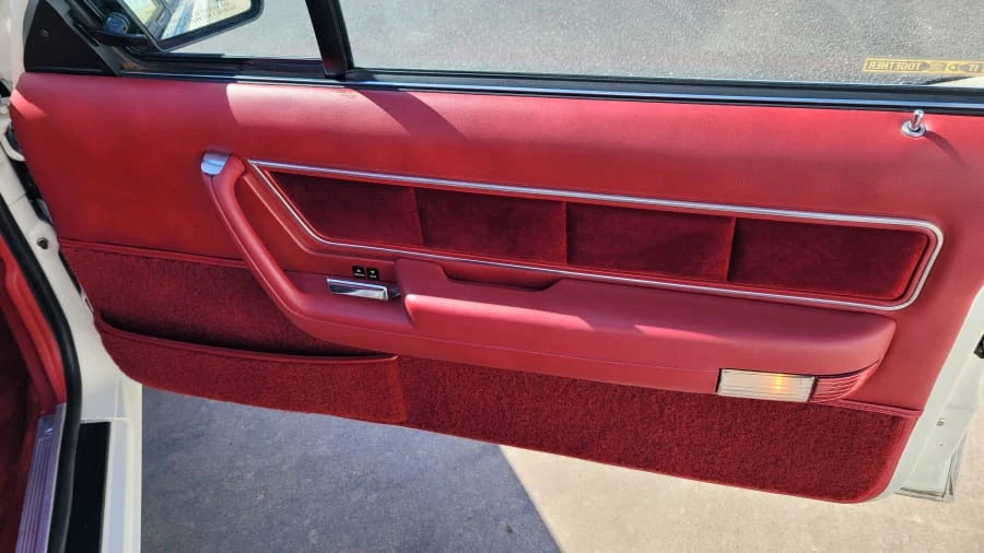 1983 Ford Thunderbird 9th Gen - Image 23 of 27